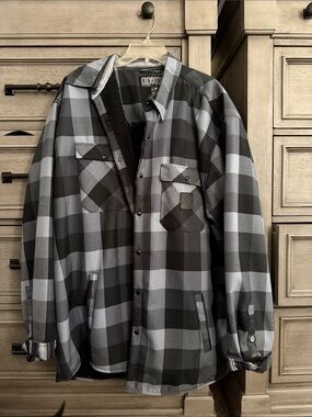 DIXXON Black & Gray Plaid Sherpa-Lined Shirt Jacket